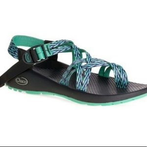 Chacos ZX2 size 10